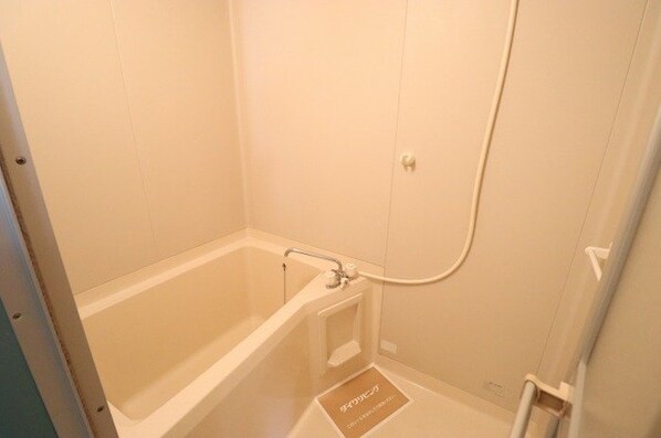 フォアシュピールハイム Bの物件内観写真